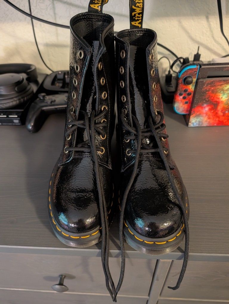Patent Leather Doc Martens (Size 7)