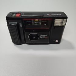 Yashica T AF Carl Zeiss Tessar