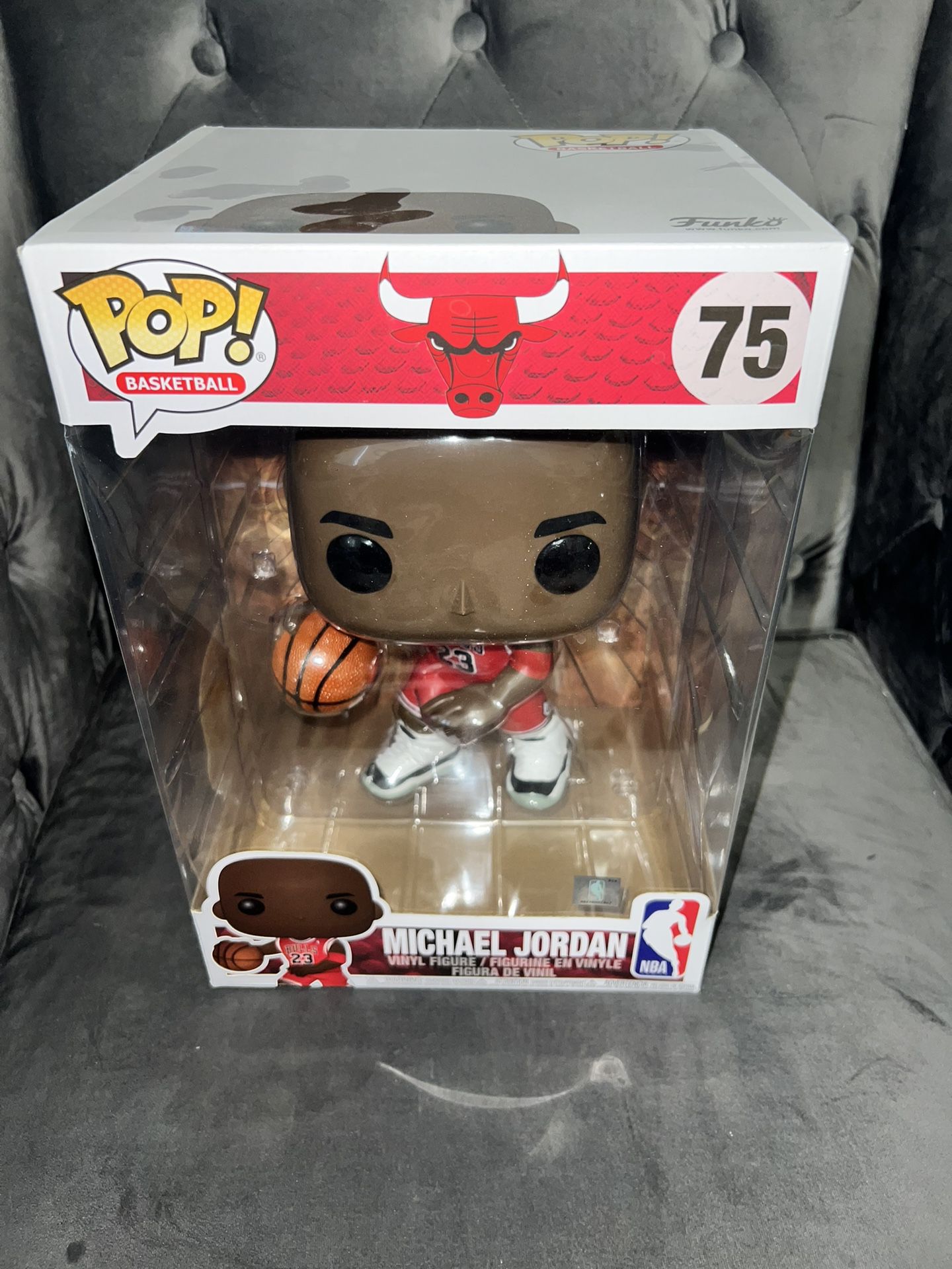 Michael Jordan #75 - Chicago Bulls Funko Pop! Basketball [10-Inch Red