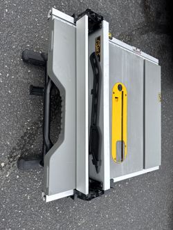 Dewalt Machine Table Saw