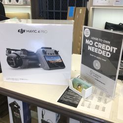 DJI Mavic 4 Pro Flymore Combo