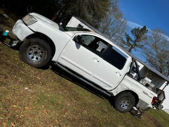 2004 Nissan Titan