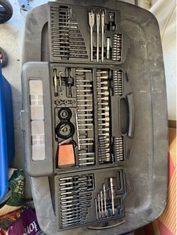 Drill bit set
