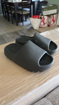 Adidas YZY slides