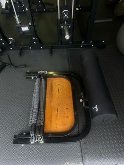BootySprout Hip Thrust Machine + 275 LB Resistance Bands