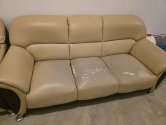 Used 3 Seaters For. $60