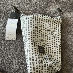 Petunia Pickle Bottle Holder 