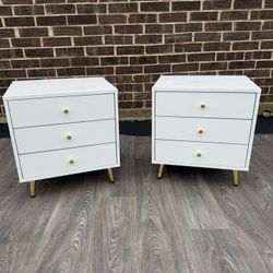 White Modern Matching Nightstands