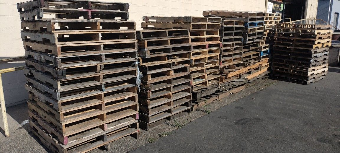 Pallets, 40x48 + Others