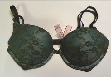 Victoria’s Secret-Elegant Lace Underwire Bra in Green Size, 32c - New