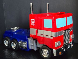 Transformers G1 Optimus Prime 12 inch Converting Lights Jada Toys No Remote RC