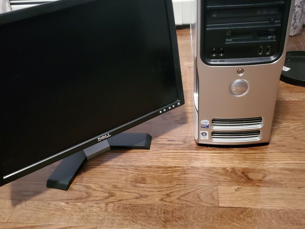 Dell E520 Desktop and Monitor