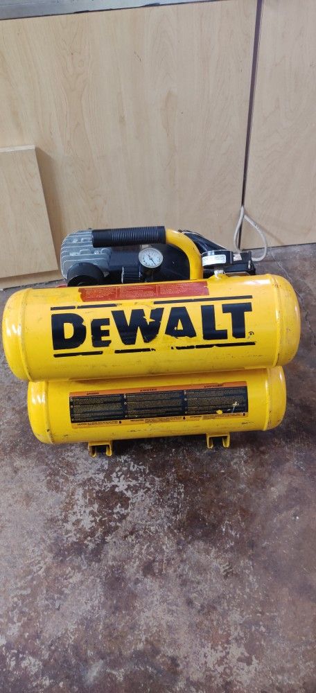 DeWalt Twin Stack Portable Air Compressor