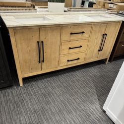 72” Bathroom Vanity In Wood Color