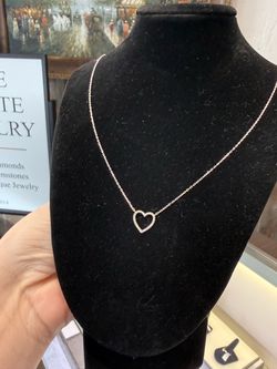 10K white gold natural diamonds beautiful heart pendant necklace 1.83g