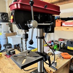 Skill 5 Speed benchtop Drill press - Like New