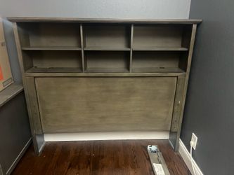Full size bed