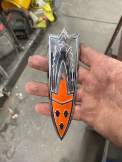 Oldsmobile emblem