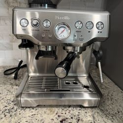 Breville Coffee Expreso Machine