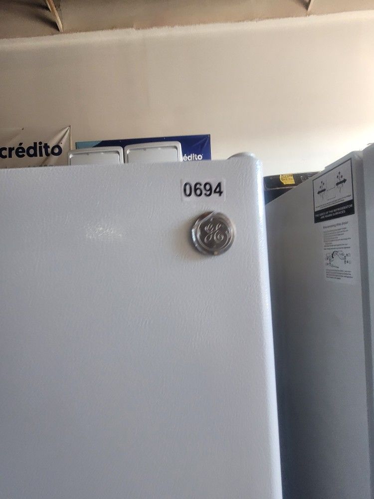 Refrigerator General Electric