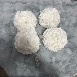 Set Of 4 Artificial Rose Kissing Balls