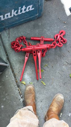 Ratchet chain strap