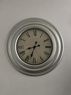 Clock 🕰️ De Pared Silver 