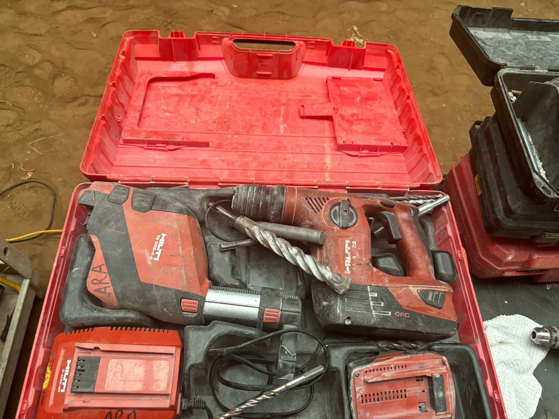 Hilti Hammer Drill and Dust Collector Set