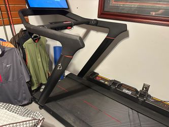 Gently Used 2024 Peloton Tread, ~31 Rides, Ringgold