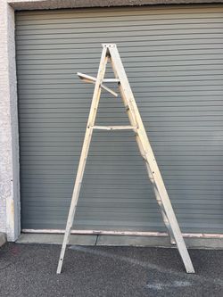8-Foot Aluminum A-Frame Ladder