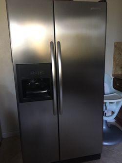 Make offer◻️Kitchen aid Very nice stainless steel fridge