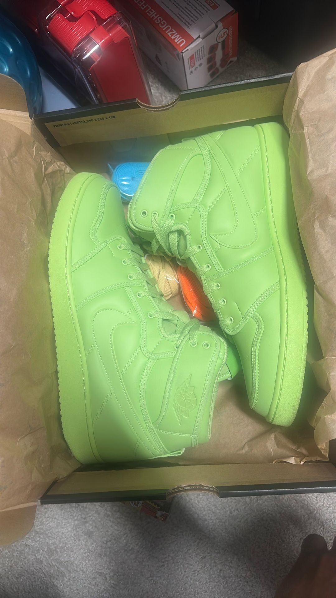 Jordan 1 Retro AJkO Billie Elish Ghost