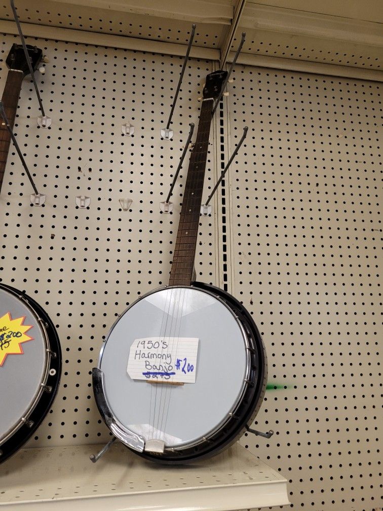 1950 Harmony Banjo