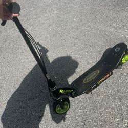 Kick Off Razor Electric Scooter 