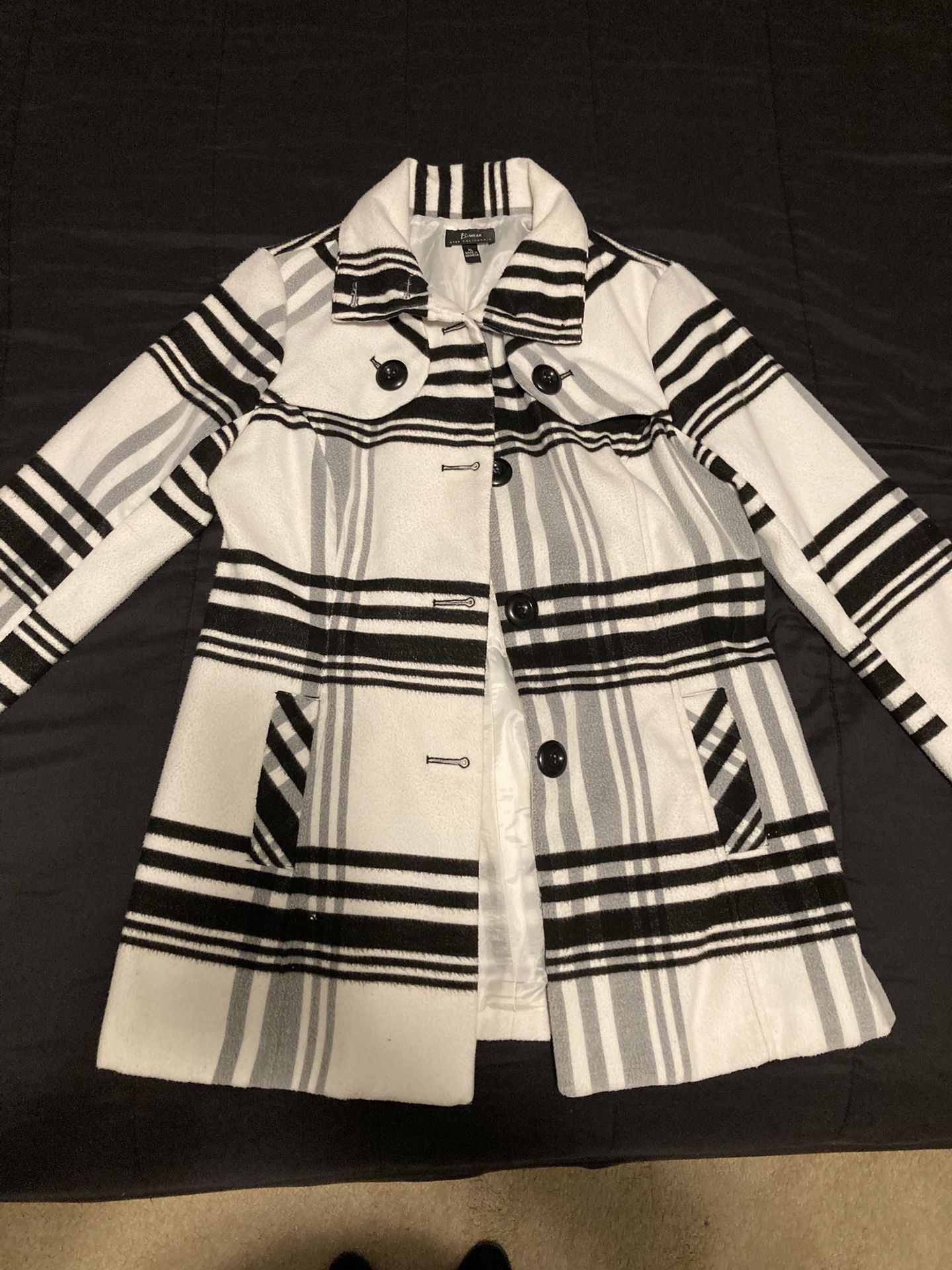 XL Womans Jacket More Like L