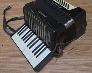Vintage Hohner Student IV Piano Accordion - Made in Germany - Fully Working