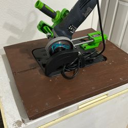 Mini Saw - Make Me An Offer