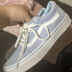 Woman’s Size 9 Vans