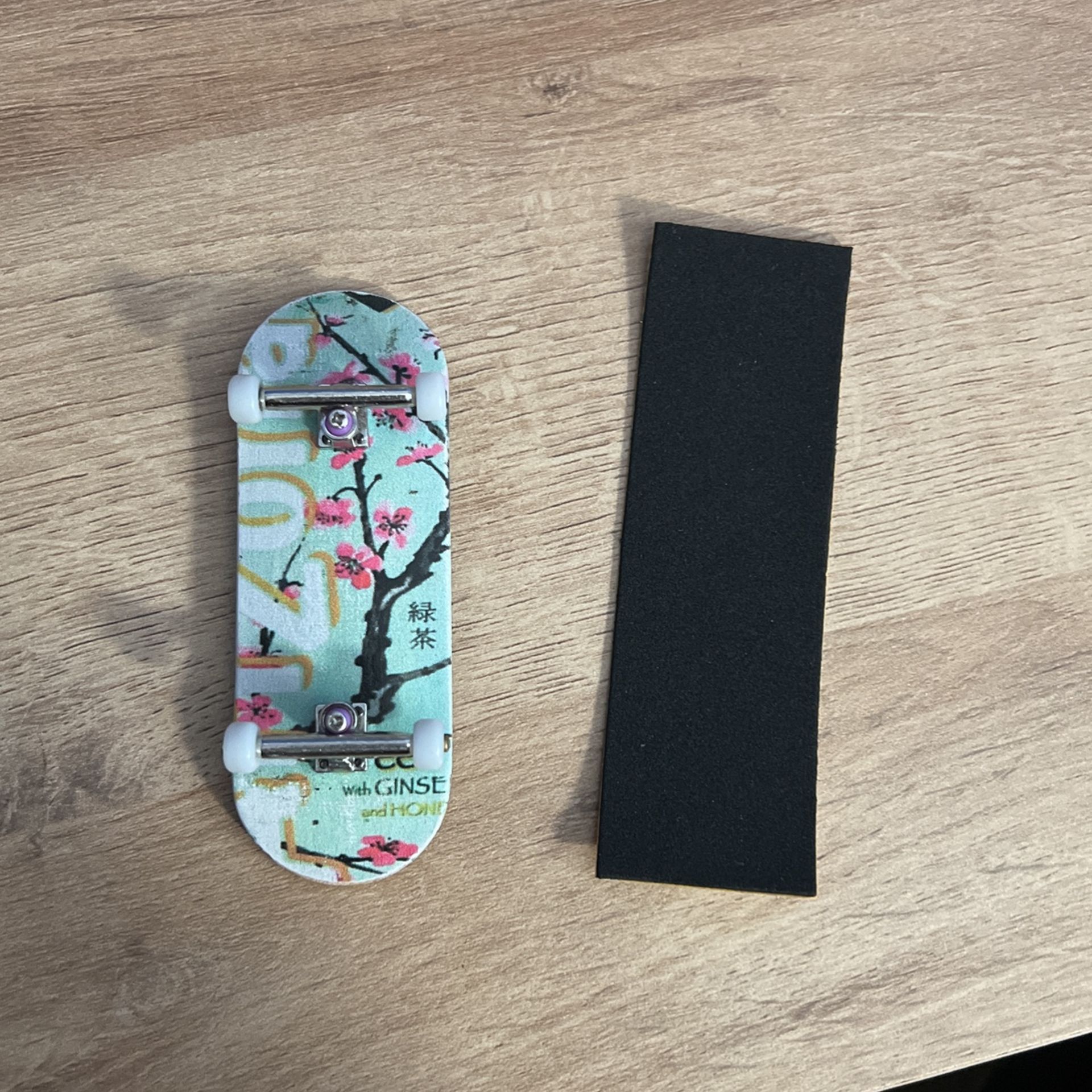 LC fingerboard