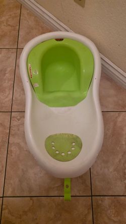 Baby bath tub