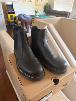 Dr. Martens
