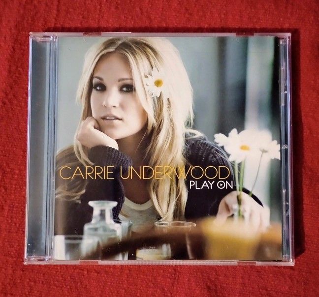 Carrie Underwood Play On 2009 CD Compact Disc Country Music