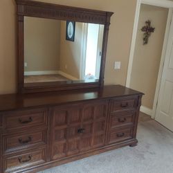 Drexel Triple Dresser With Mirror Queen Headboard Nightstand