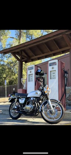 CB750 Four K4 1974 Tank, Chain Cover, And Side Covers.