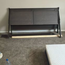 King Frame  2 Nightstands  With Dresser &Mirror