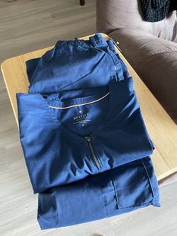 Scrubs And Beyond Scrubs  NWT  Small/XS
