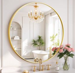 Round wall mirror