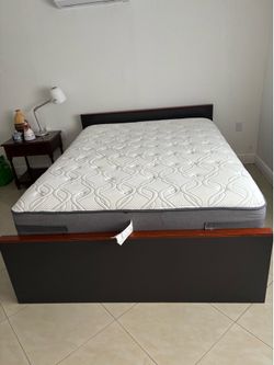 Queen Size Bed Frame/Mattress