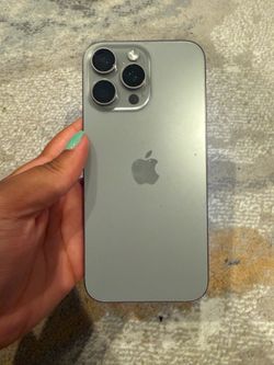 iPhone 16 pro max unlocked