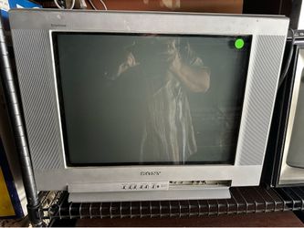 Vintage TV Television 2003 Sony Trinitron KV-20FS100